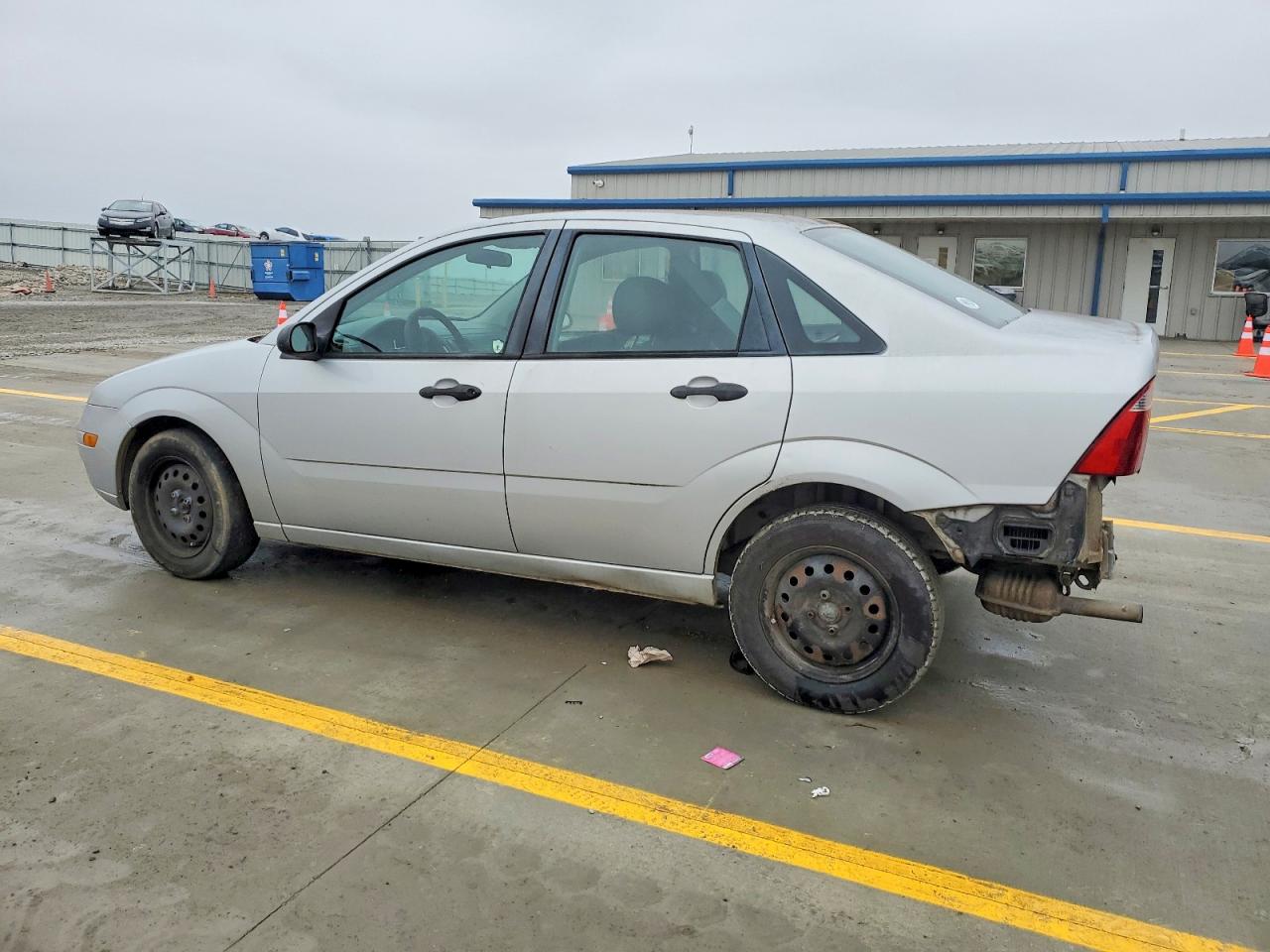 2007 FORD FOCUS ZX4 photo 2
