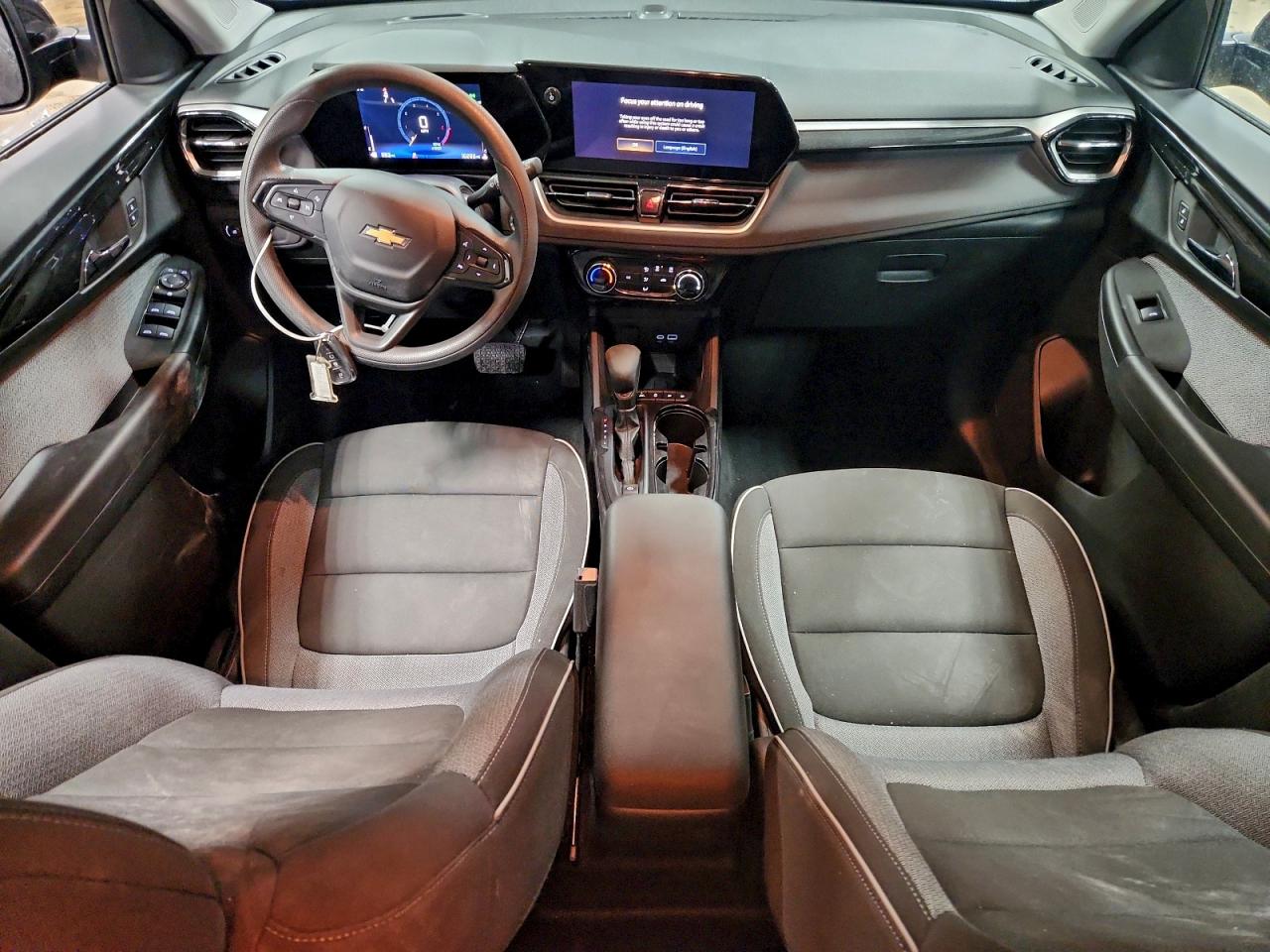 2025 CHEVROLET TRAILBLAZER LT photo 8