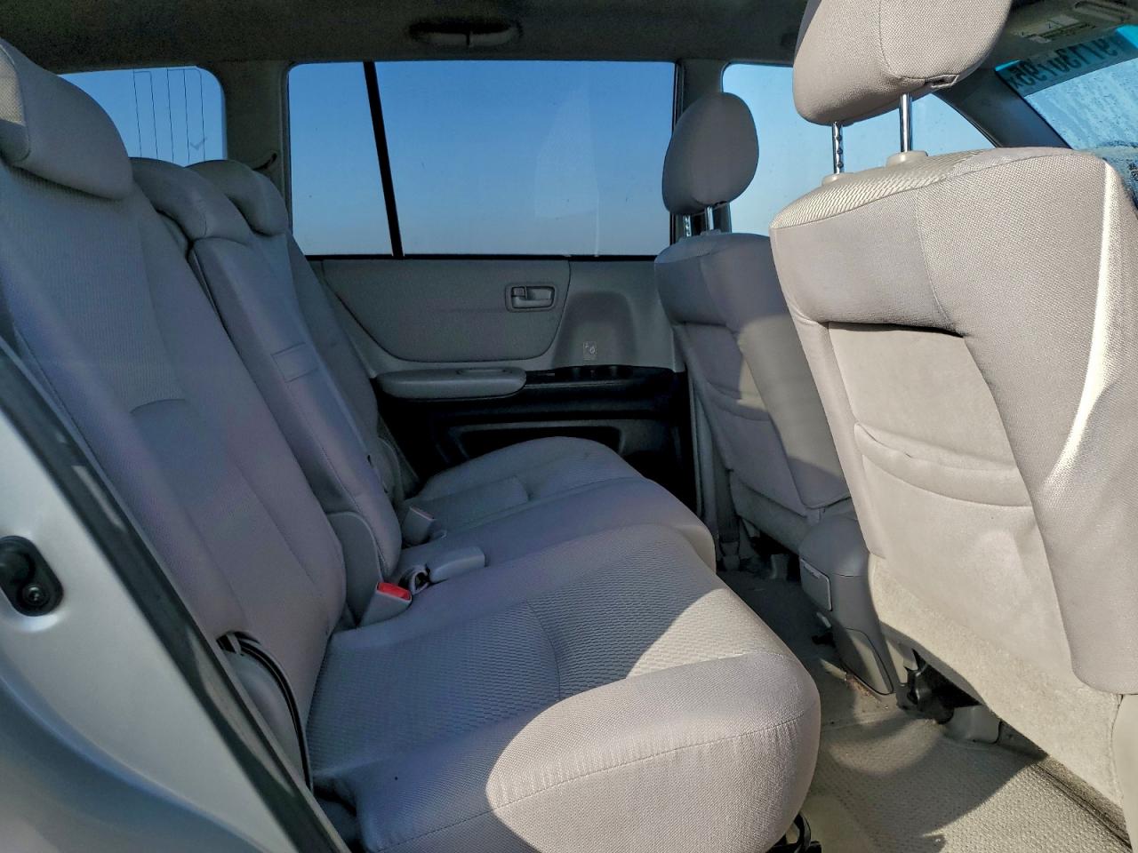 2005 TOYOTA HIGHLANDER LIMITED photo 11