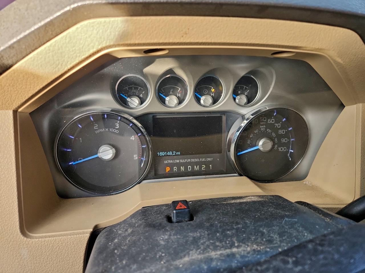 2012 FORD F250 photo 9