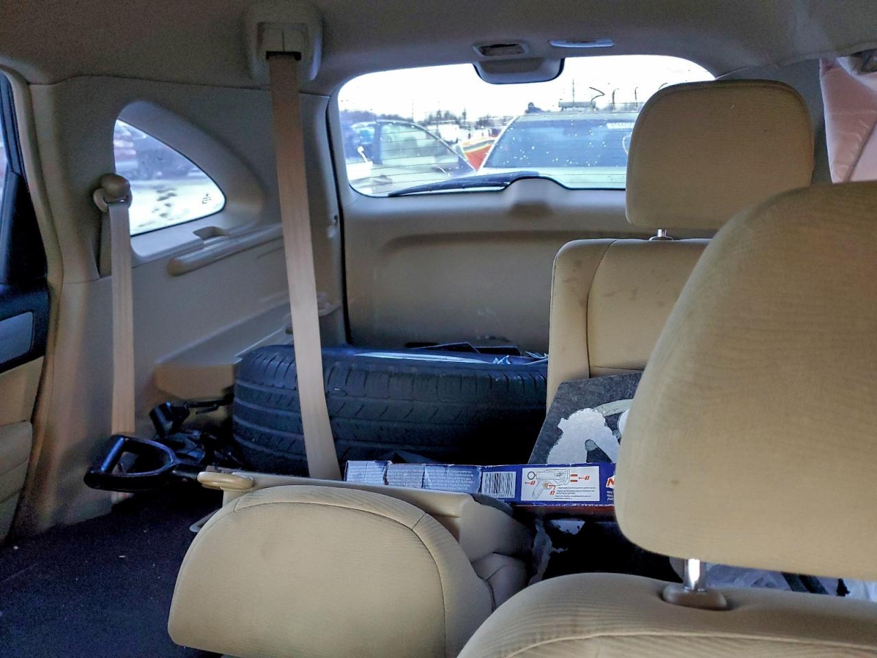 2010 HONDA CR-V LX photo 10