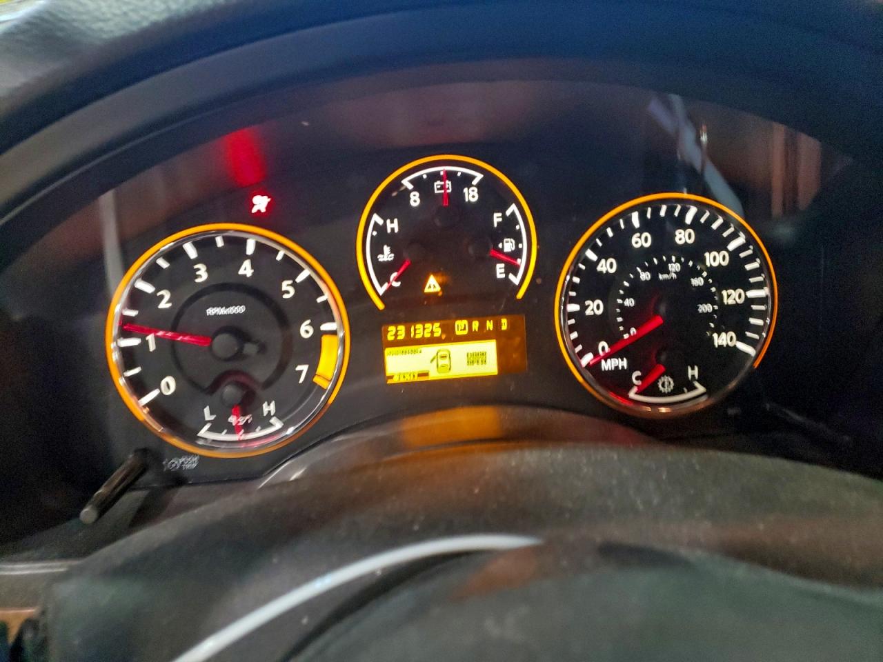 2012 NISSAN ARMADA SV photo 17
