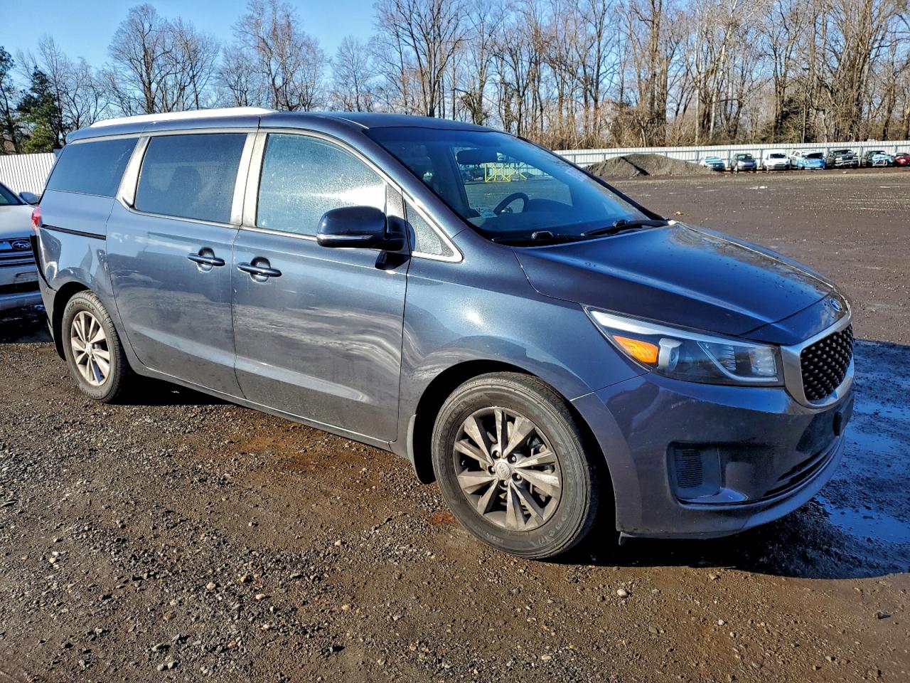 2016 KIA SEDONA LX photo 4