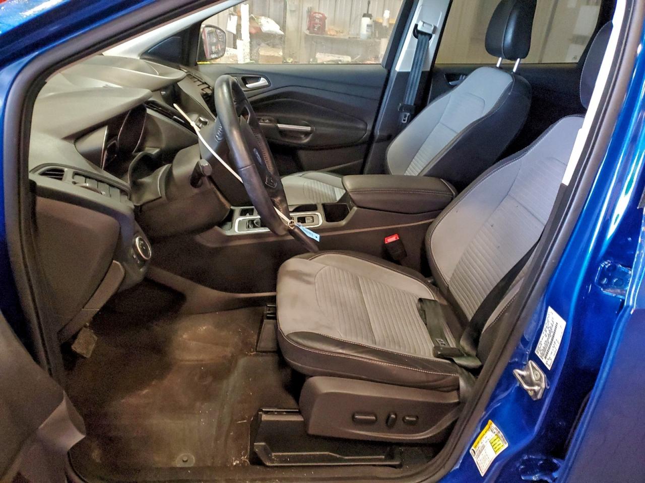 2019 FORD ESCAPE SE photo 7