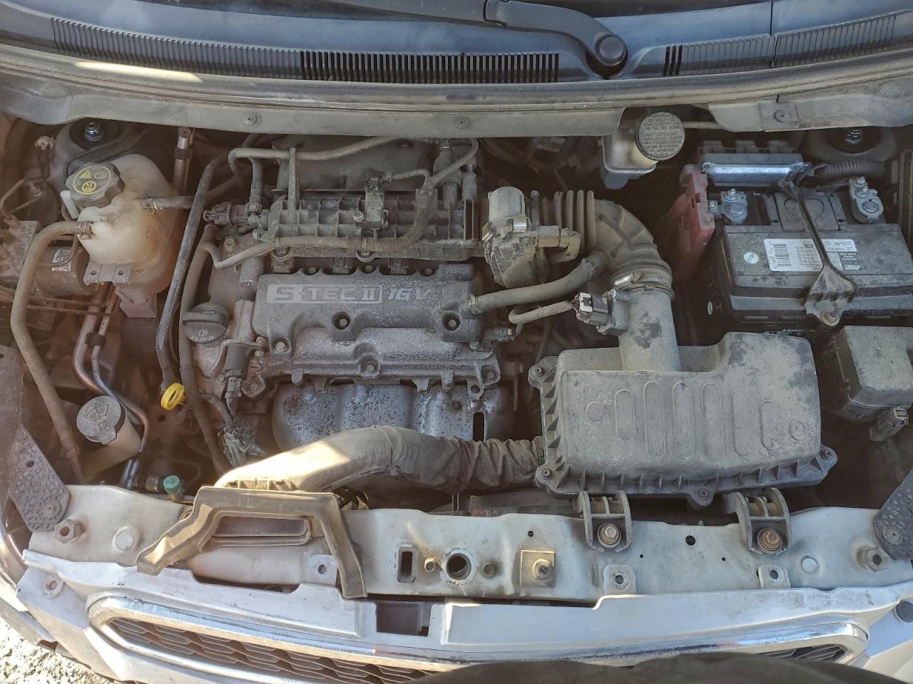 2015 CHEVROLET SPARK 1LT photo 11
