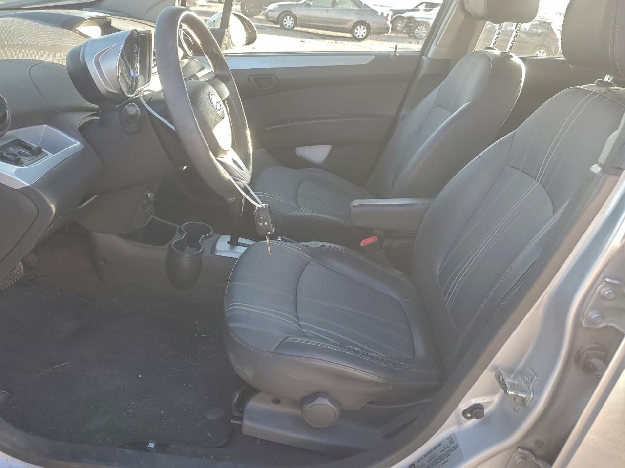 2015 CHEVROLET SPARK 1LT photo 7
