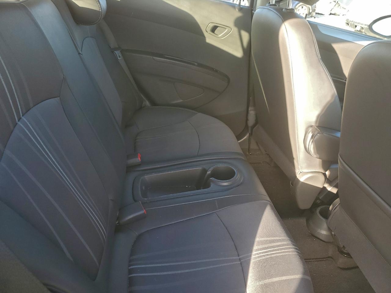 2015 CHEVROLET SPARK 1LT photo 10
