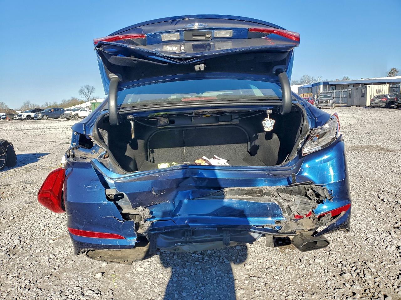 2017 HYUNDAI SONATA SE photo 16