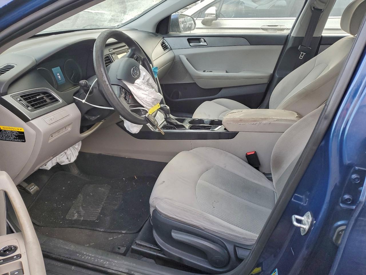 2017 HYUNDAI SONATA SE photo 19