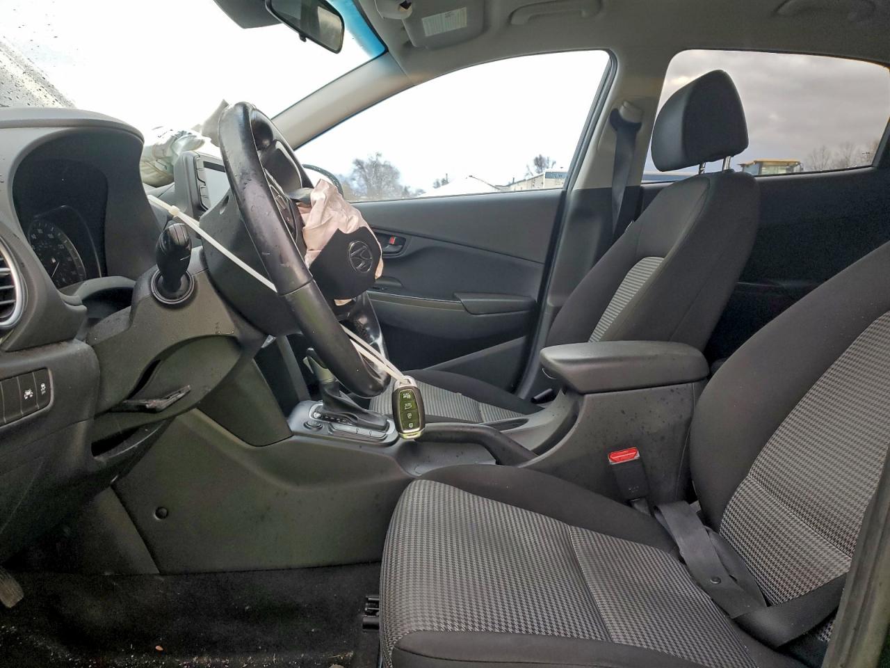 2020 HYUNDAI KONA SEL photo 7