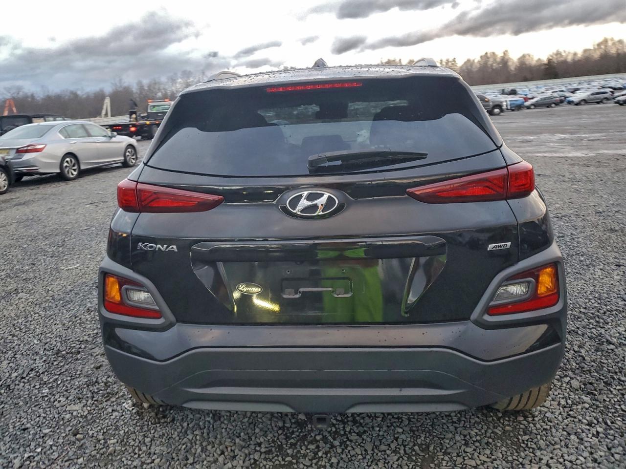 2020 HYUNDAI KONA SEL photo 6