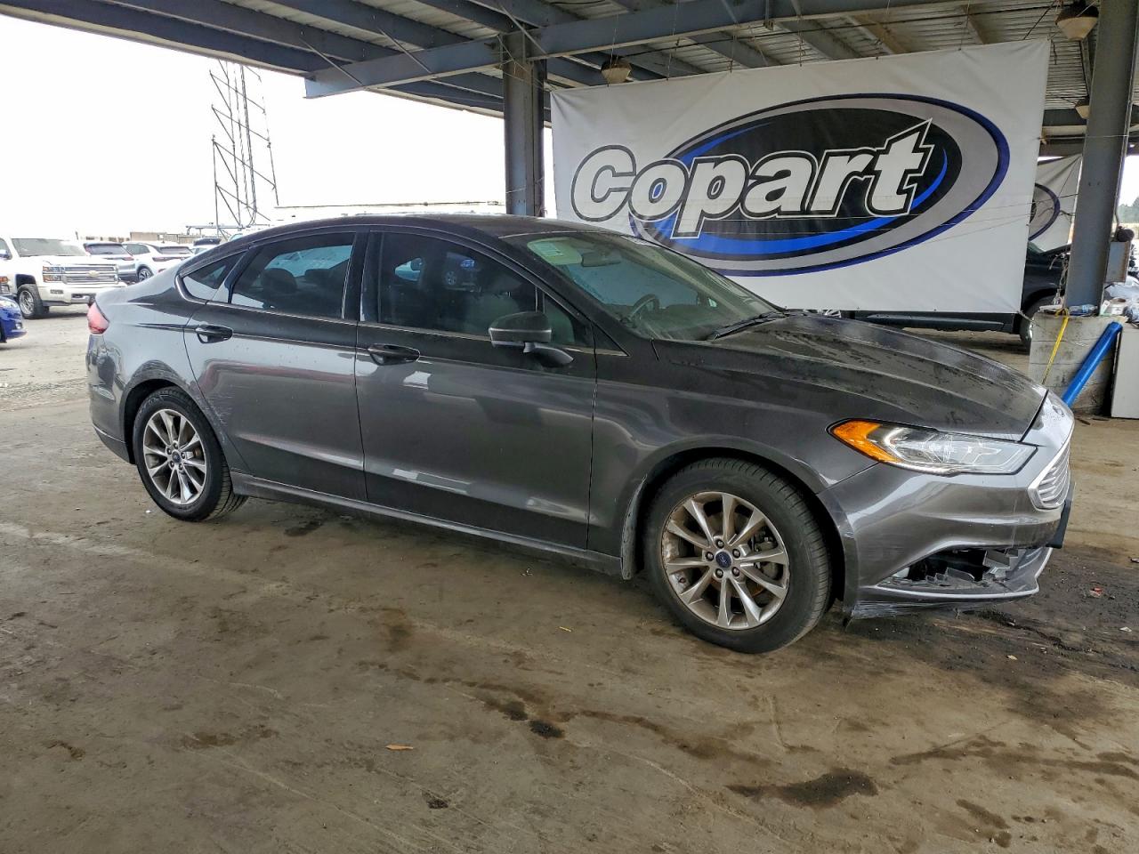 2017 FORD FUSION SE photo 4
