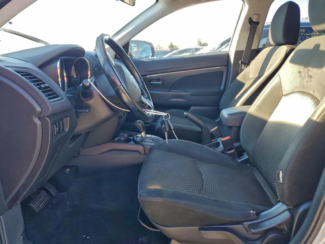 2016 MITSUBISHI OUTLANDER SPORT ES photo 13