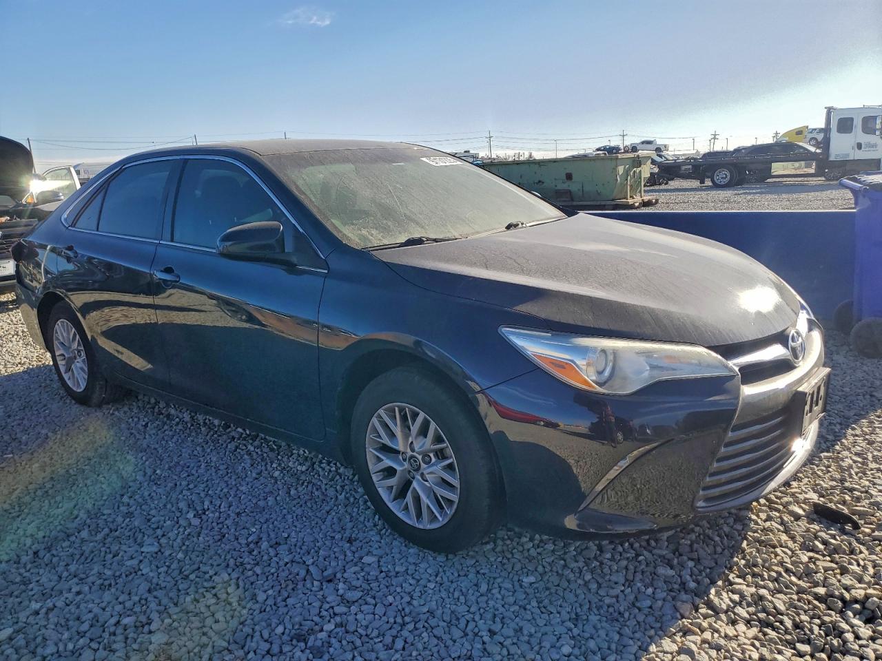 2016 TOYOTA CAMRY LE photo 7