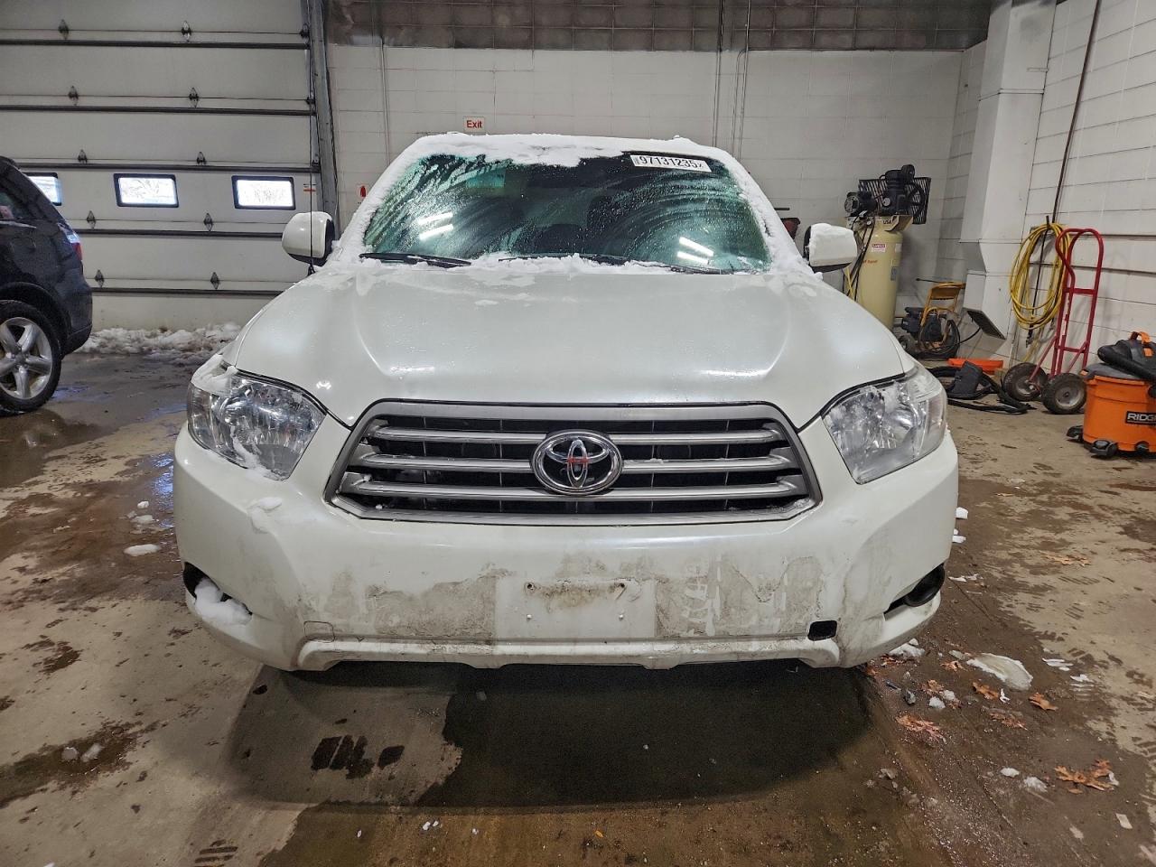 2008 TOYOTA HIGHLANDER photo 9