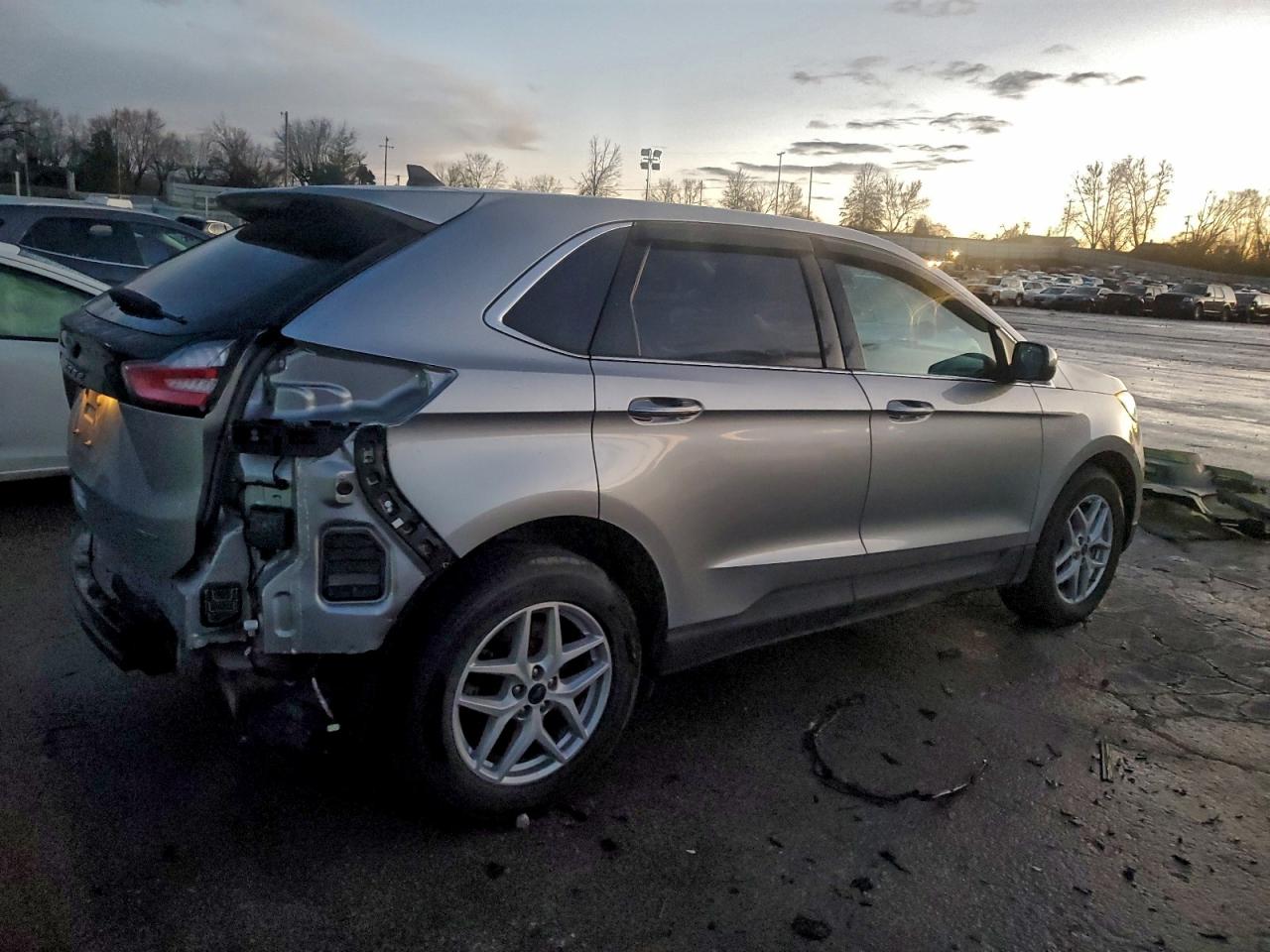 2021 FORD EDGE SEL photo 3