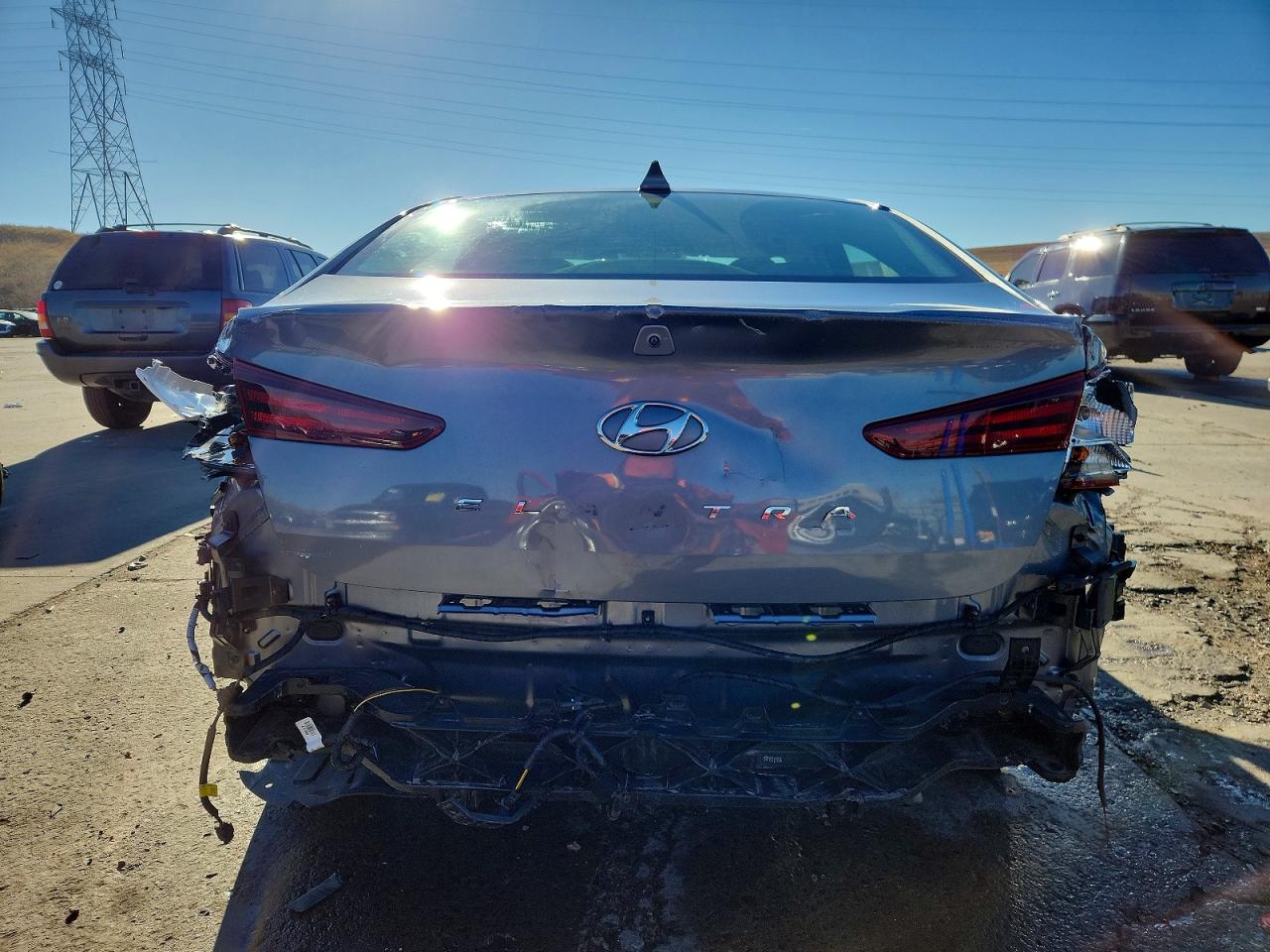 2019 HYUNDAI ELANTRA SEL photo 6