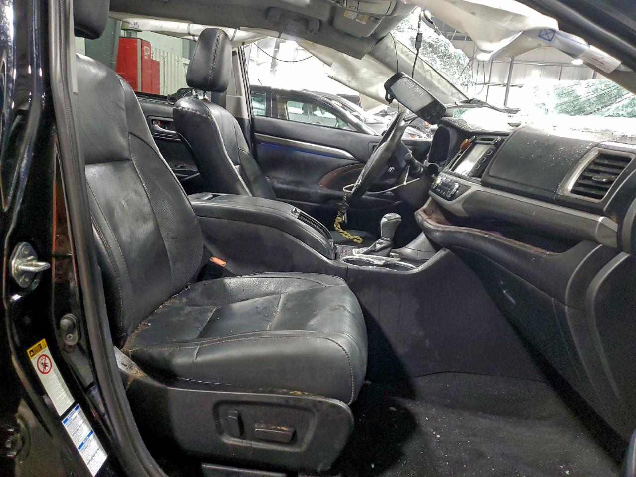 2019 TOYOTA HIGHLANDER LIMITED photo 13