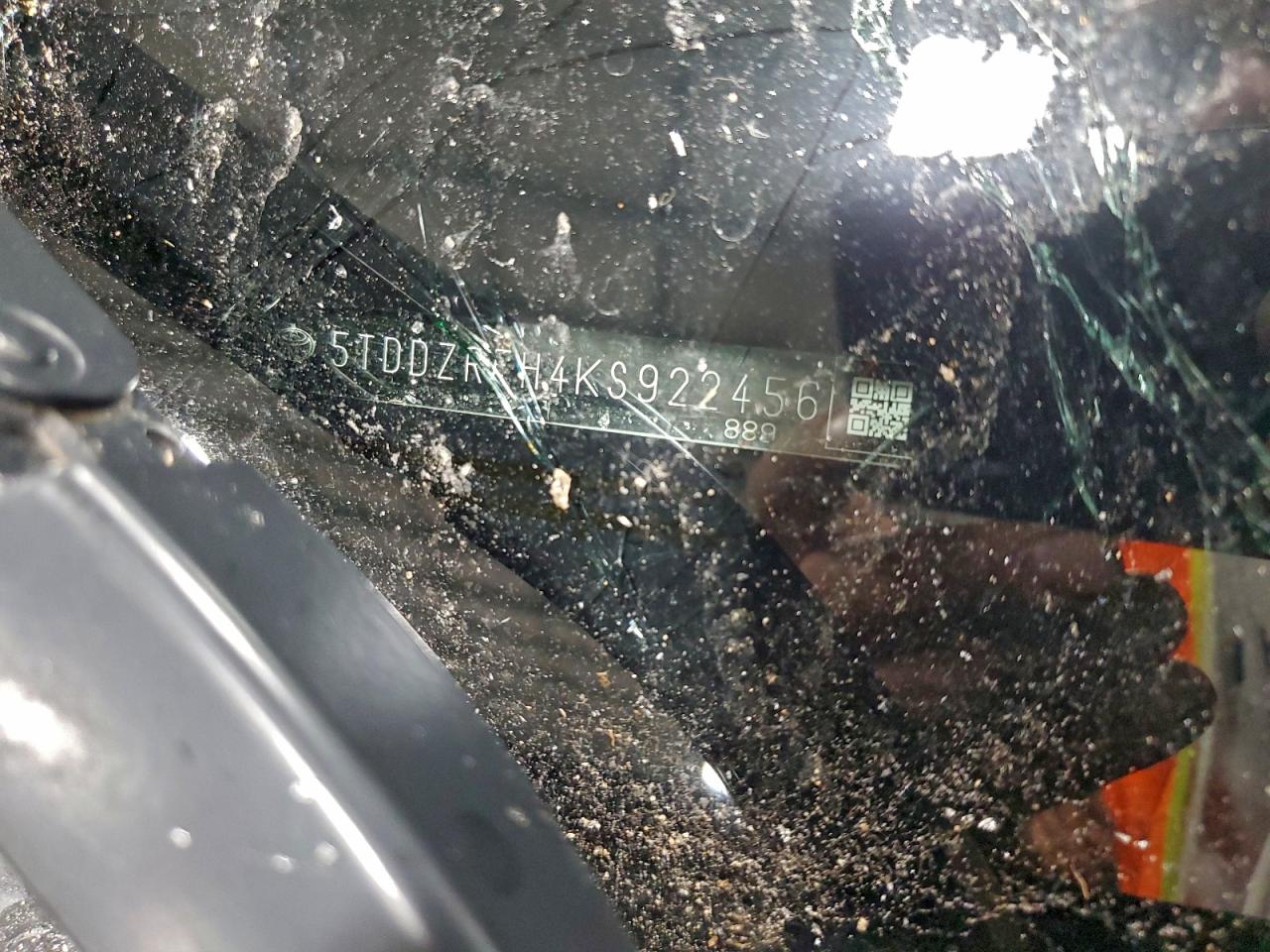 2019 TOYOTA HIGHLANDER LIMITED photo 27