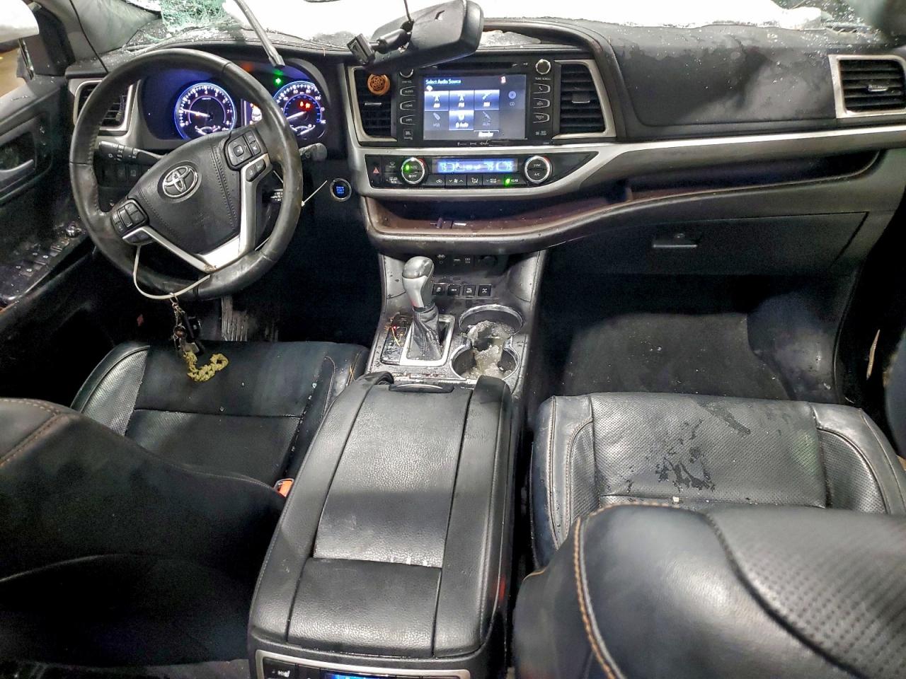 2019 TOYOTA HIGHLANDER LIMITED photo 15