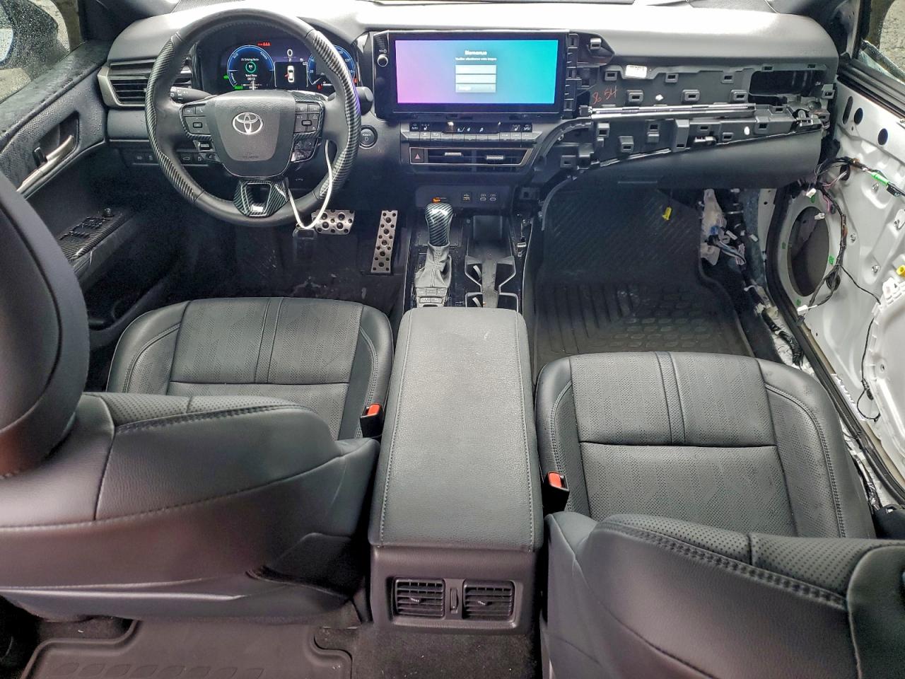 2025 TOYOTA CAMRY XSE photo 8