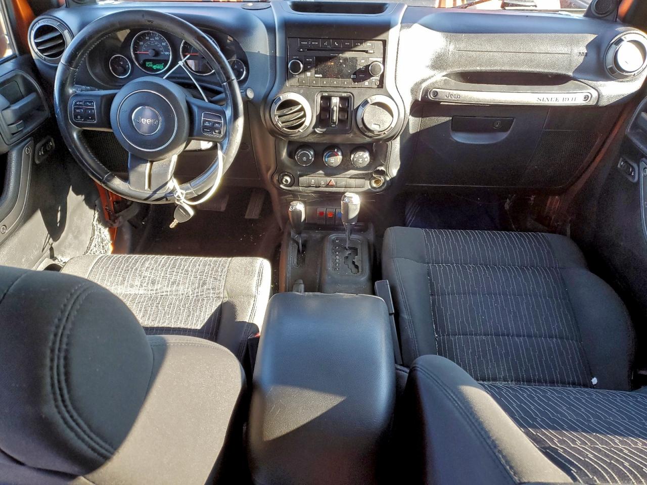 2011 JEEP WRANGLER UNLIMITED SPORT photo 22