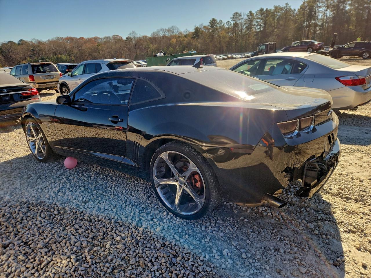 2011 CHEVROLET CAMARO photo 2