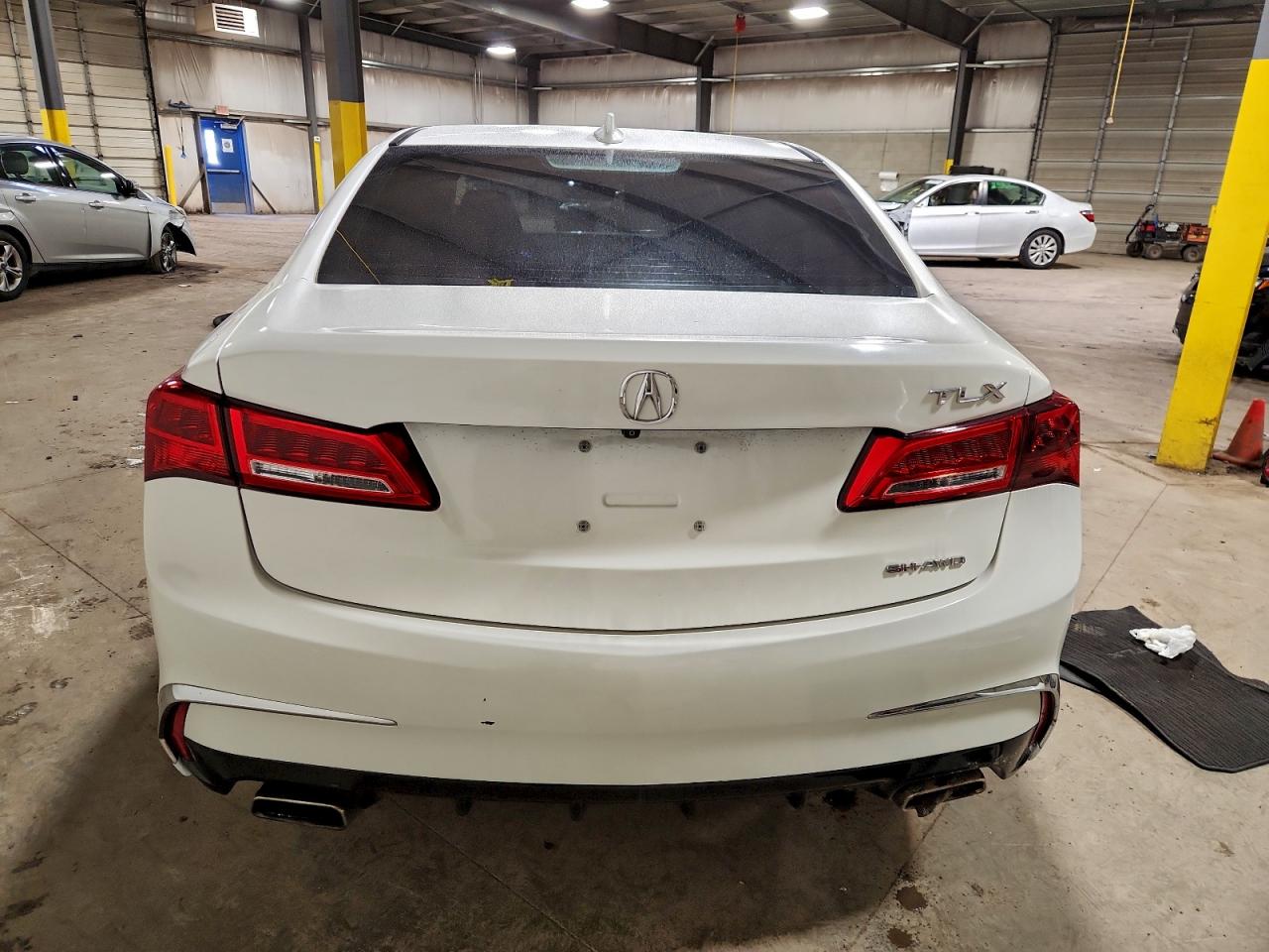 2018 ACURA TLX TECH photo 6