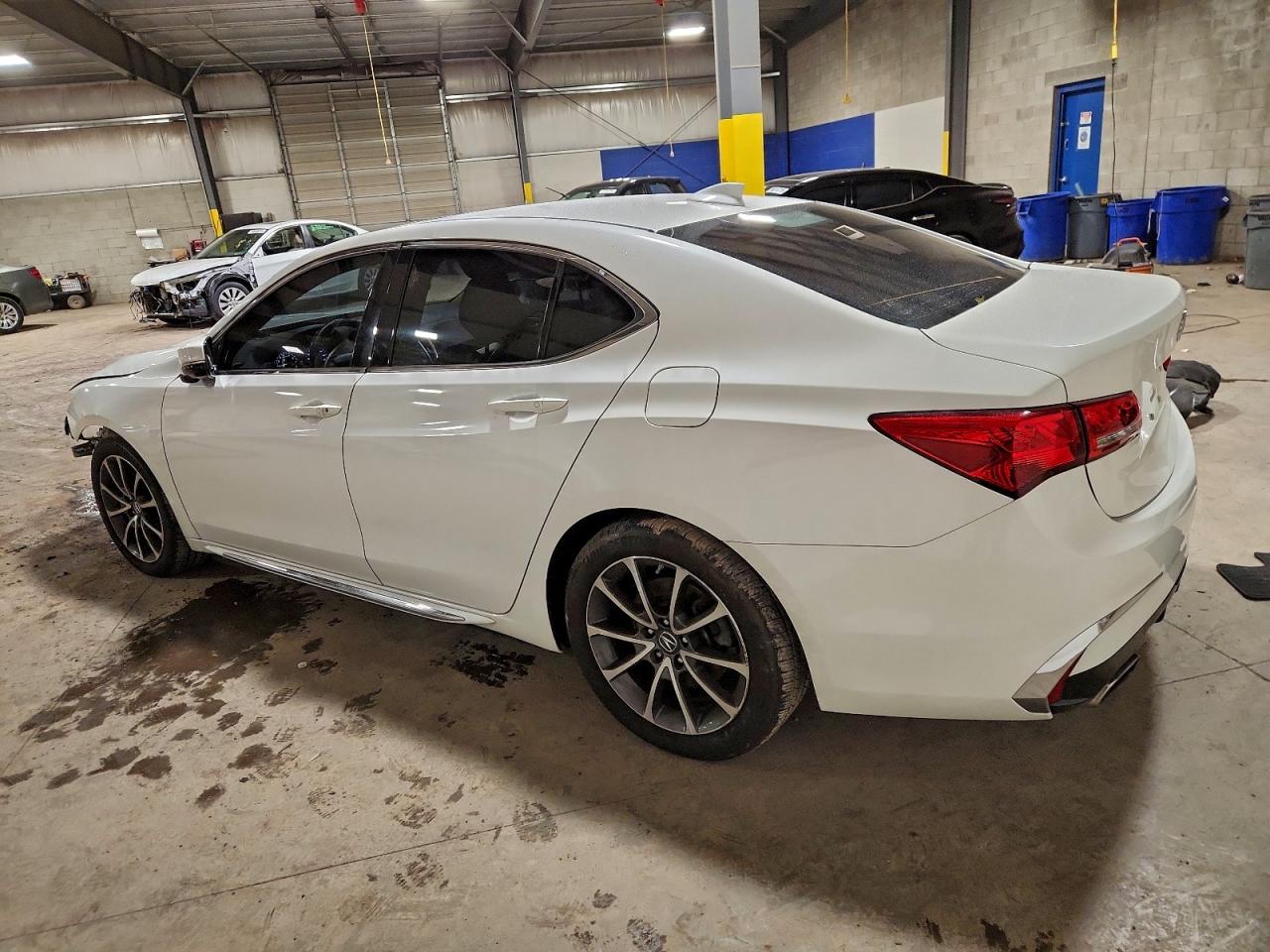 2018 ACURA TLX TECH photo 2