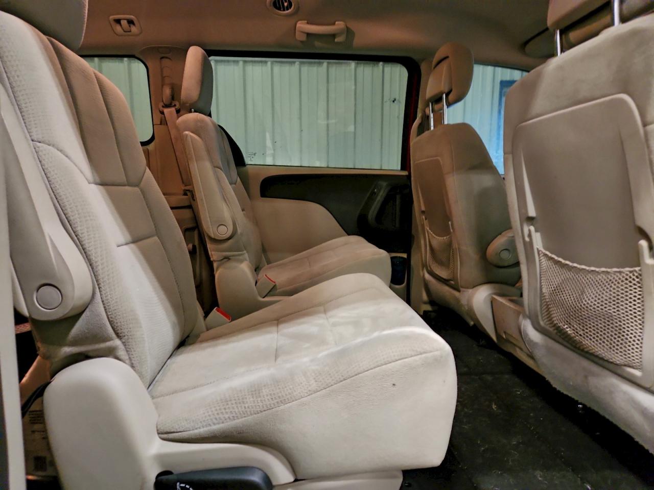 2013 DODGE GRAND CARAVAN SXT photo 31