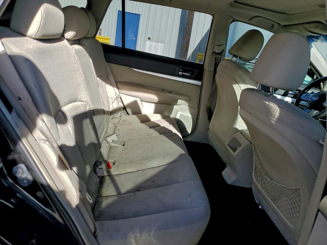 2011 SUBARU OUTBACK 2.5I PREMIUM photo 10