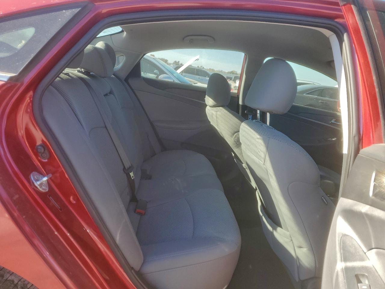 2014 HYUNDAI SONATA GLS photo 10