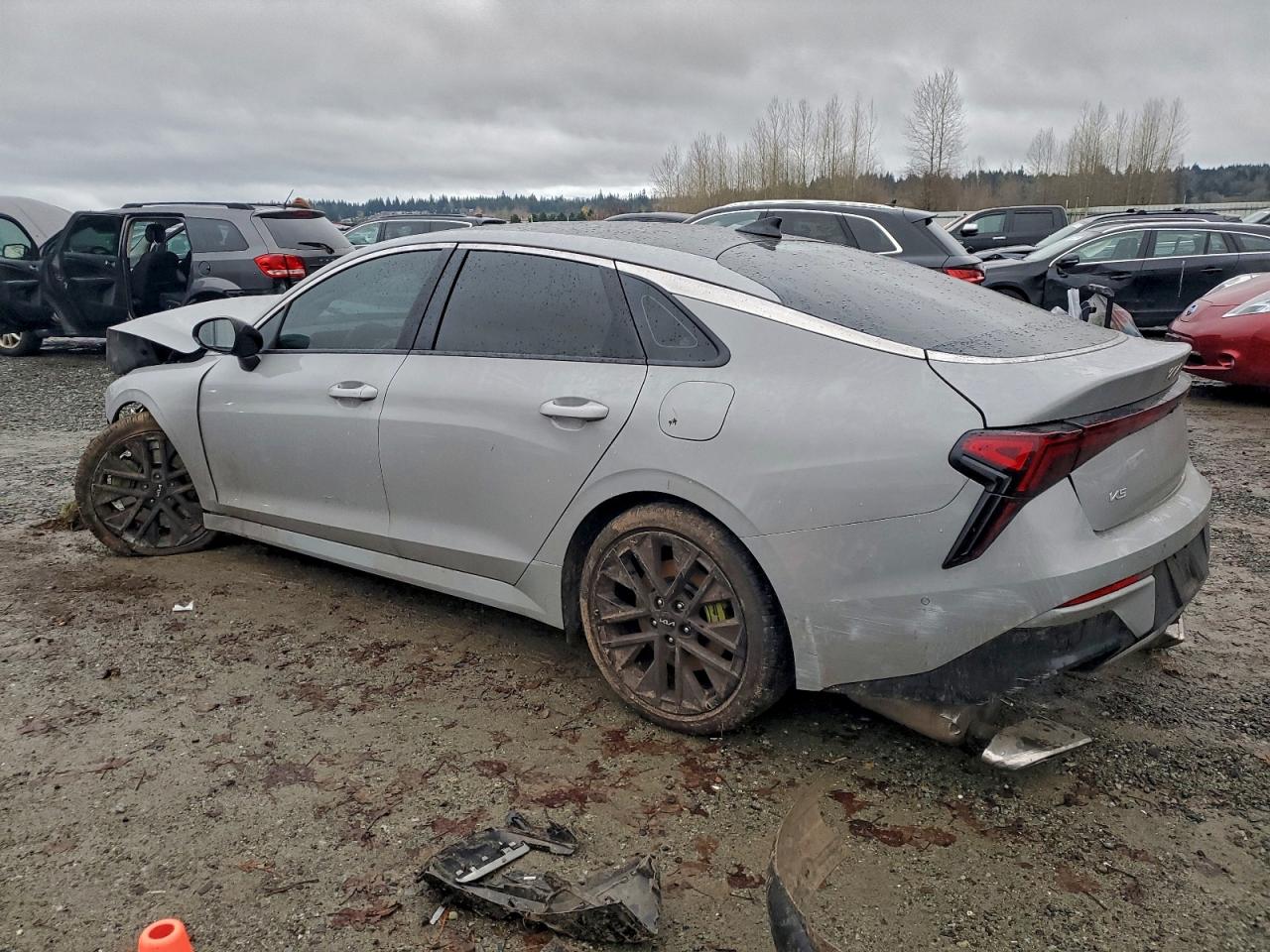 2025 KIA K5 GT photo 4