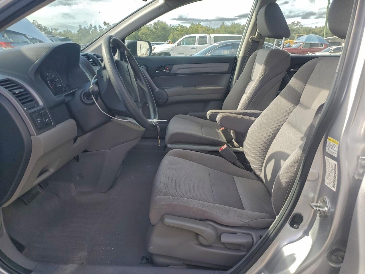 2009 HONDA CR-V LX photo 7