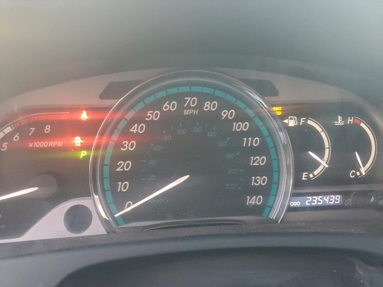 2010 TOYOTA VENZA photo 9