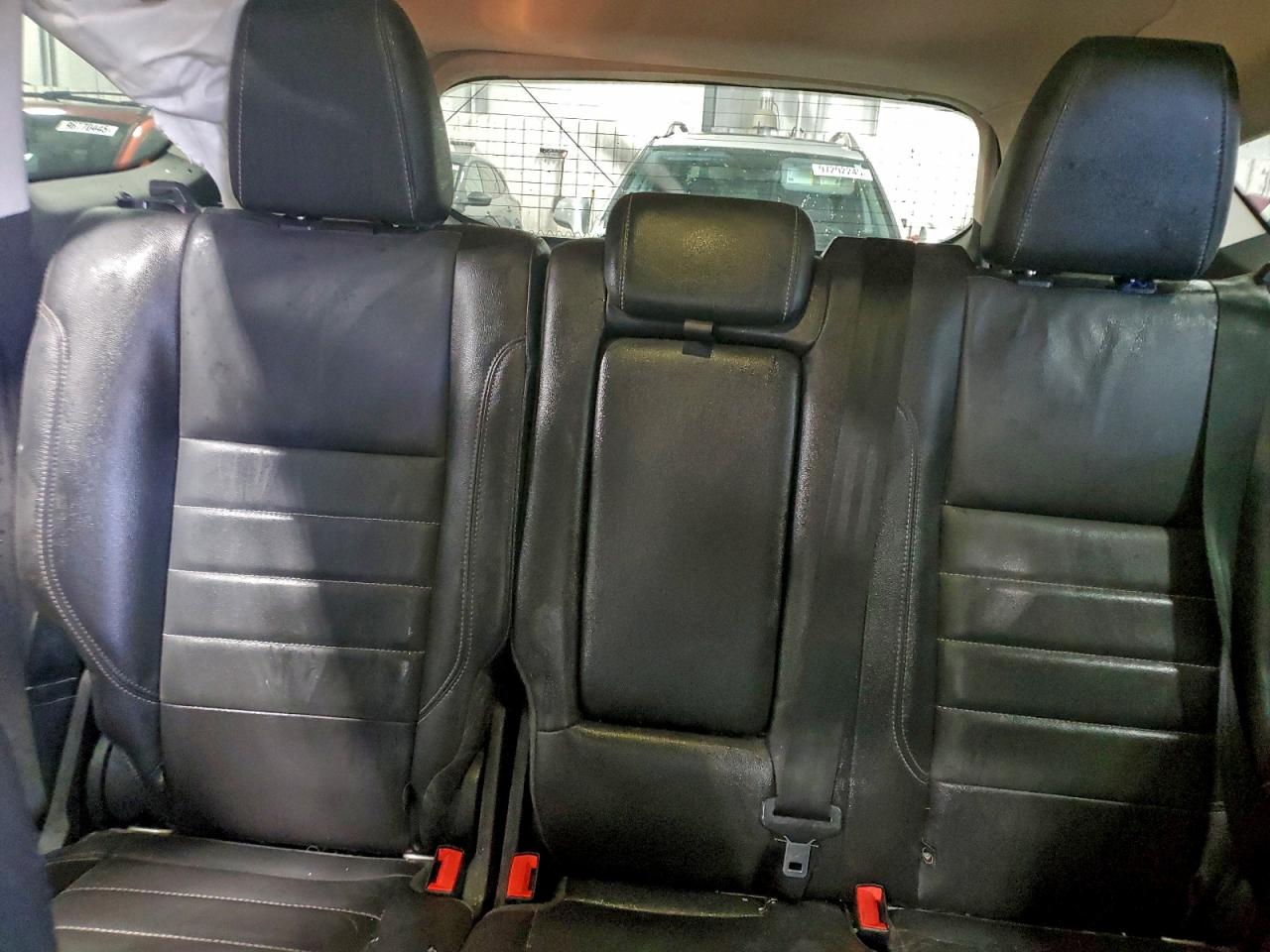 2015 FORD ESCAPE SE photo 19
