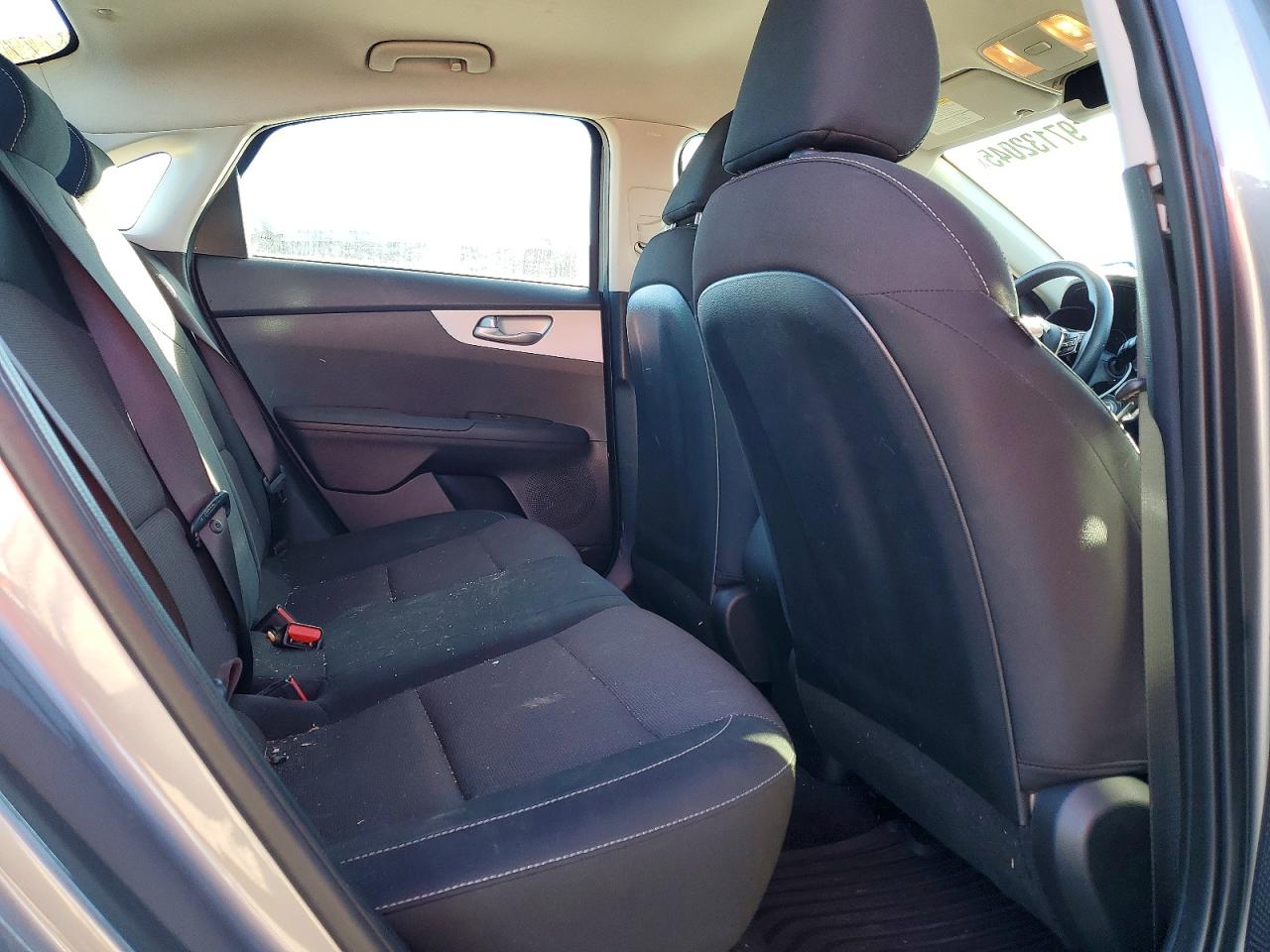 2024 KIA FORTE LX photo 28