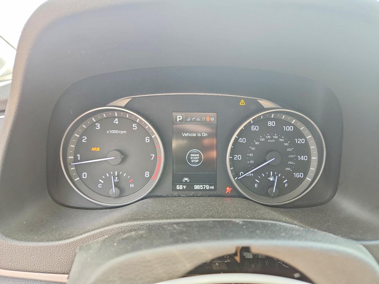2017 HYUNDAI ELANTRA SE photo 9
