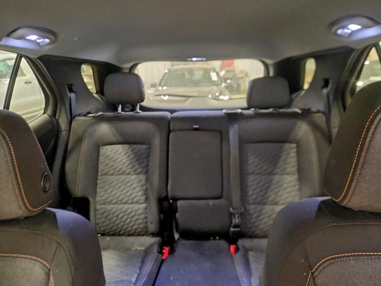 2018 CHEVROLET EQUINOX LT photo 10