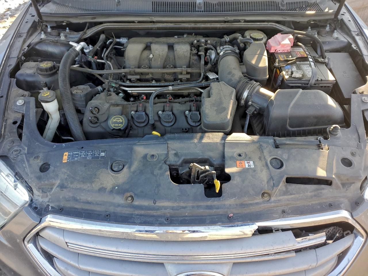 2014 FORD TAURUS SEL photo 11