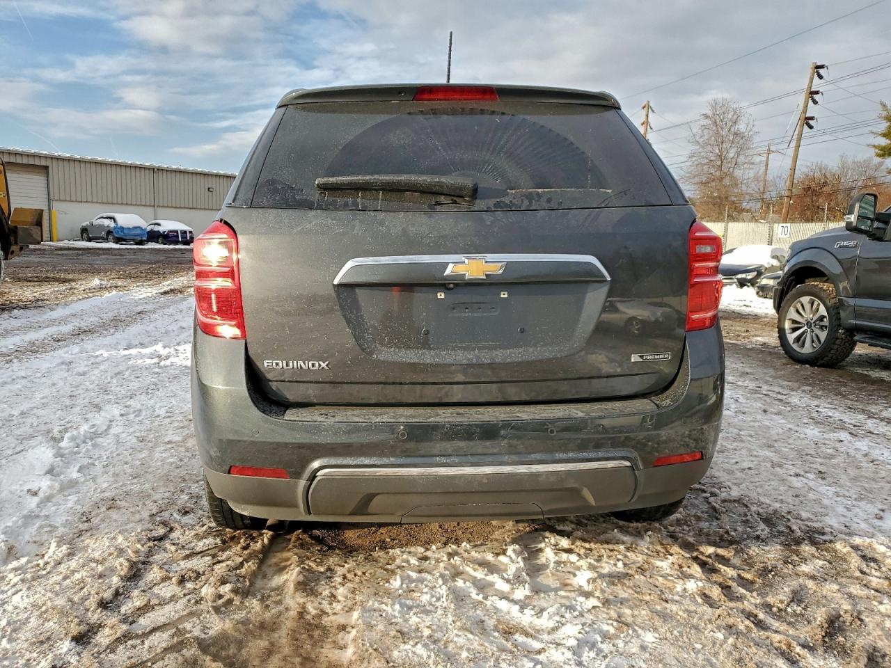 2017 CHEVROLET EQUINOX PREMIER photo 6