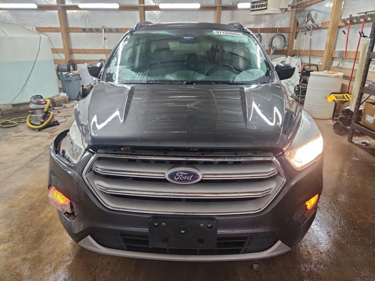 2018 FORD ESCAPE SE photo 5