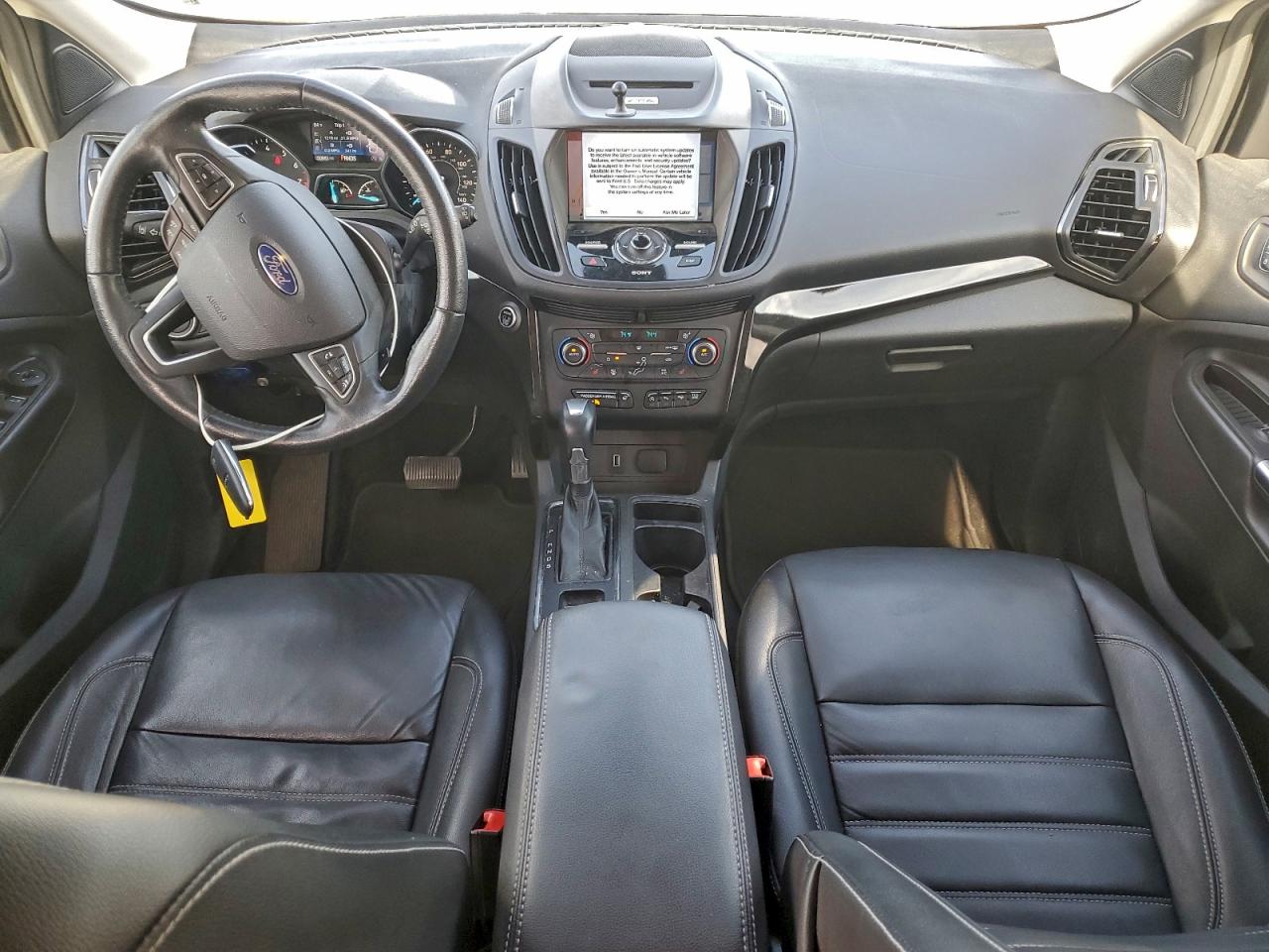 2017 FORD ESCAPE TITANIUM photo 22