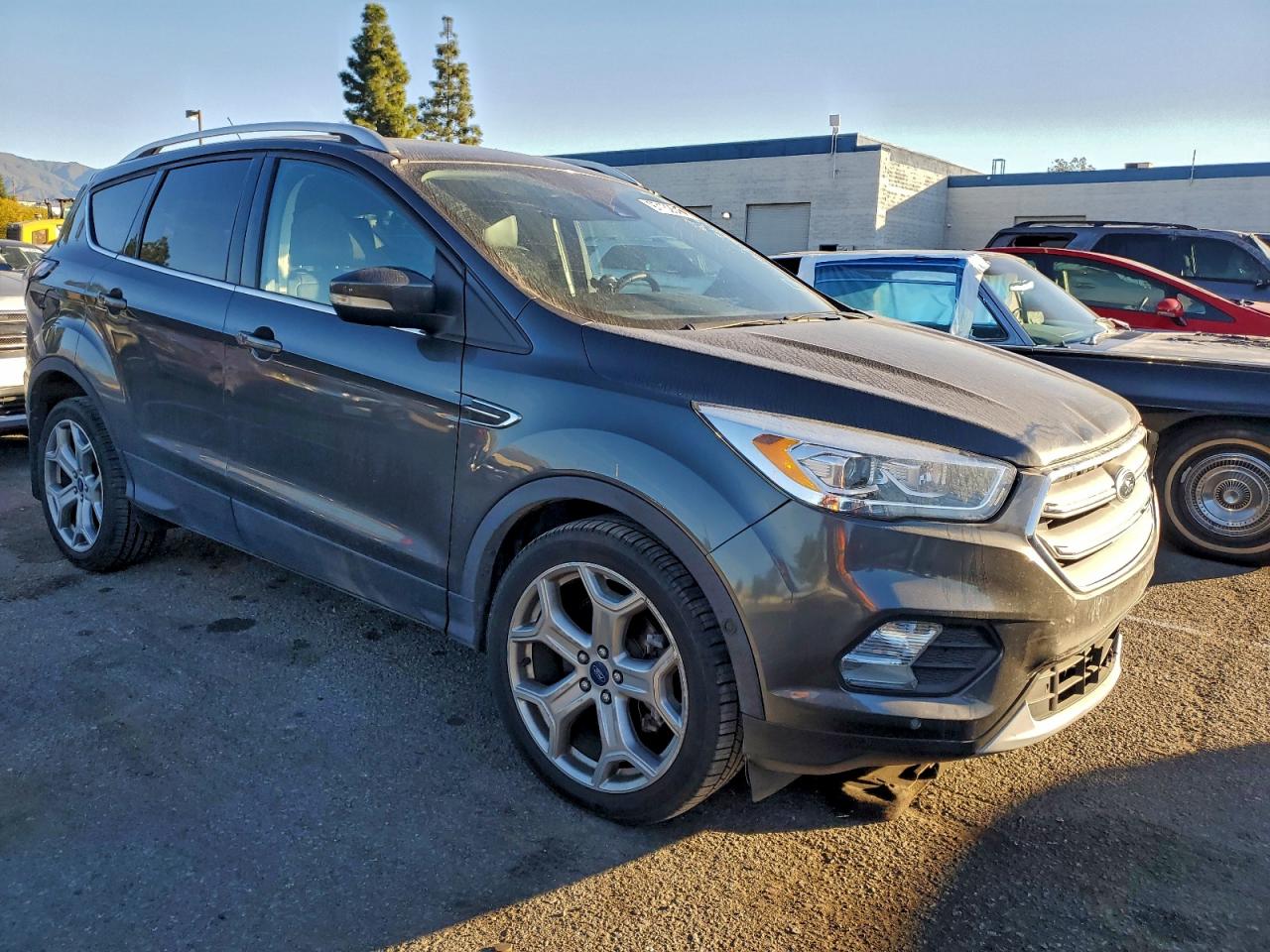 2017 FORD ESCAPE TITANIUM photo 10