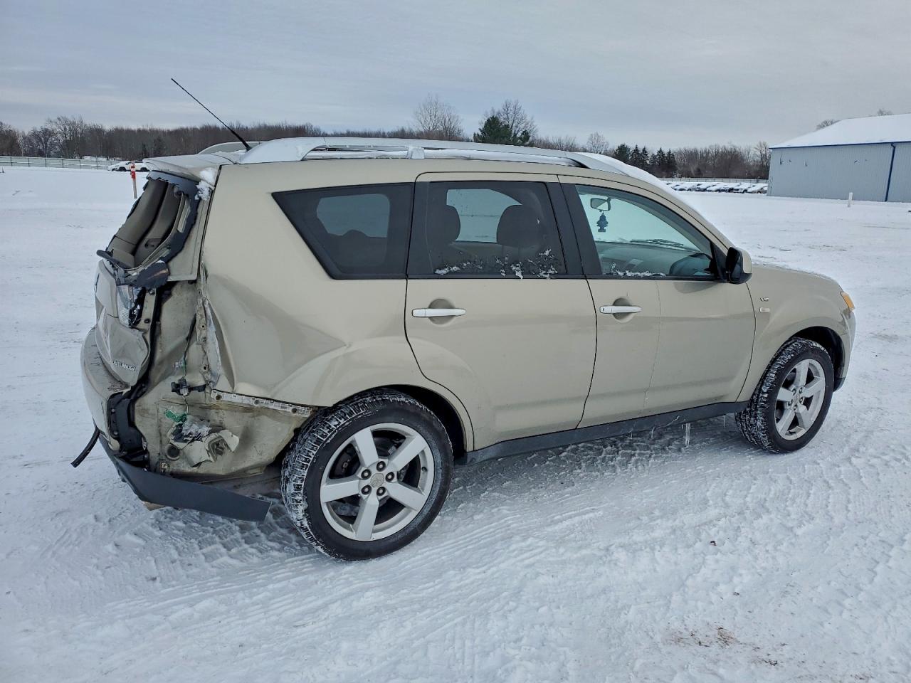 2008 MITSUBISHI OUTLANDER XLS photo 3