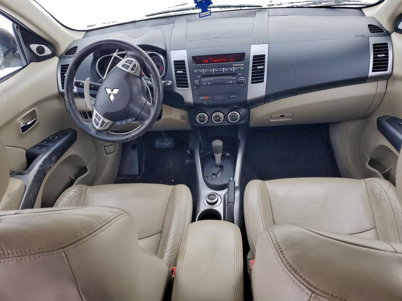 2008 MITSUBISHI OUTLANDER XLS photo 8