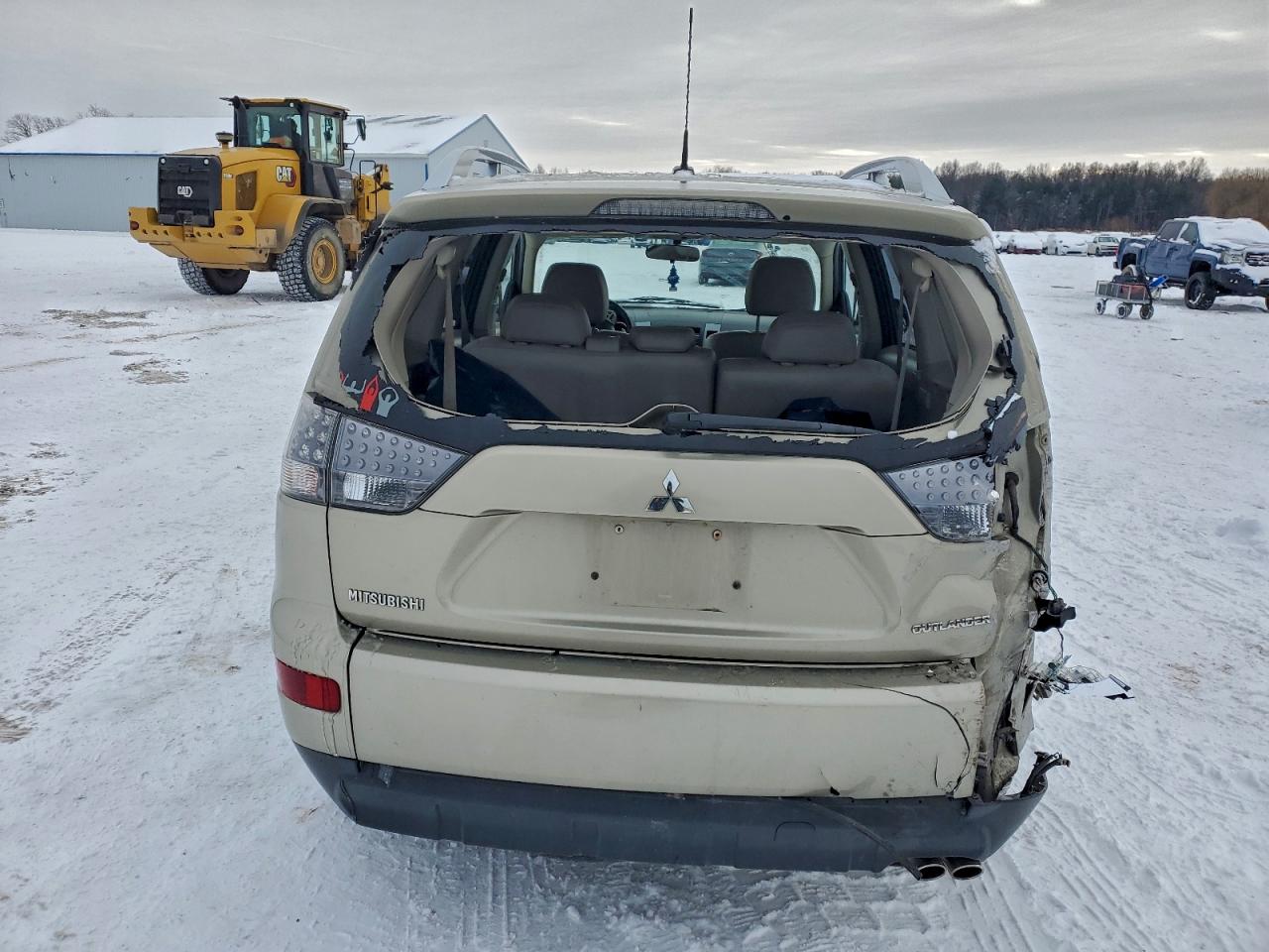 2008 MITSUBISHI OUTLANDER XLS photo 6