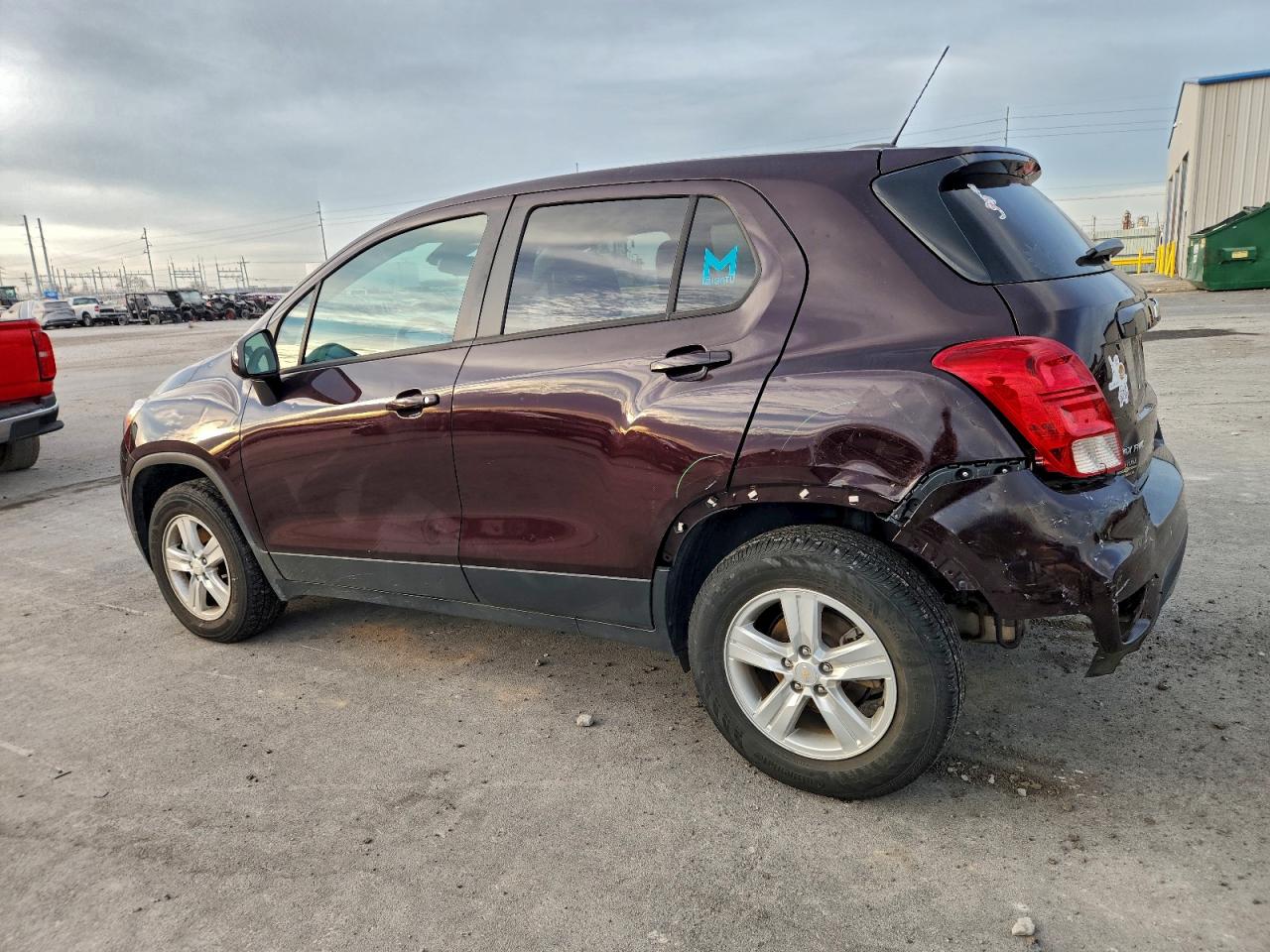 2022 CHEVROLET TRAX LS photo 3