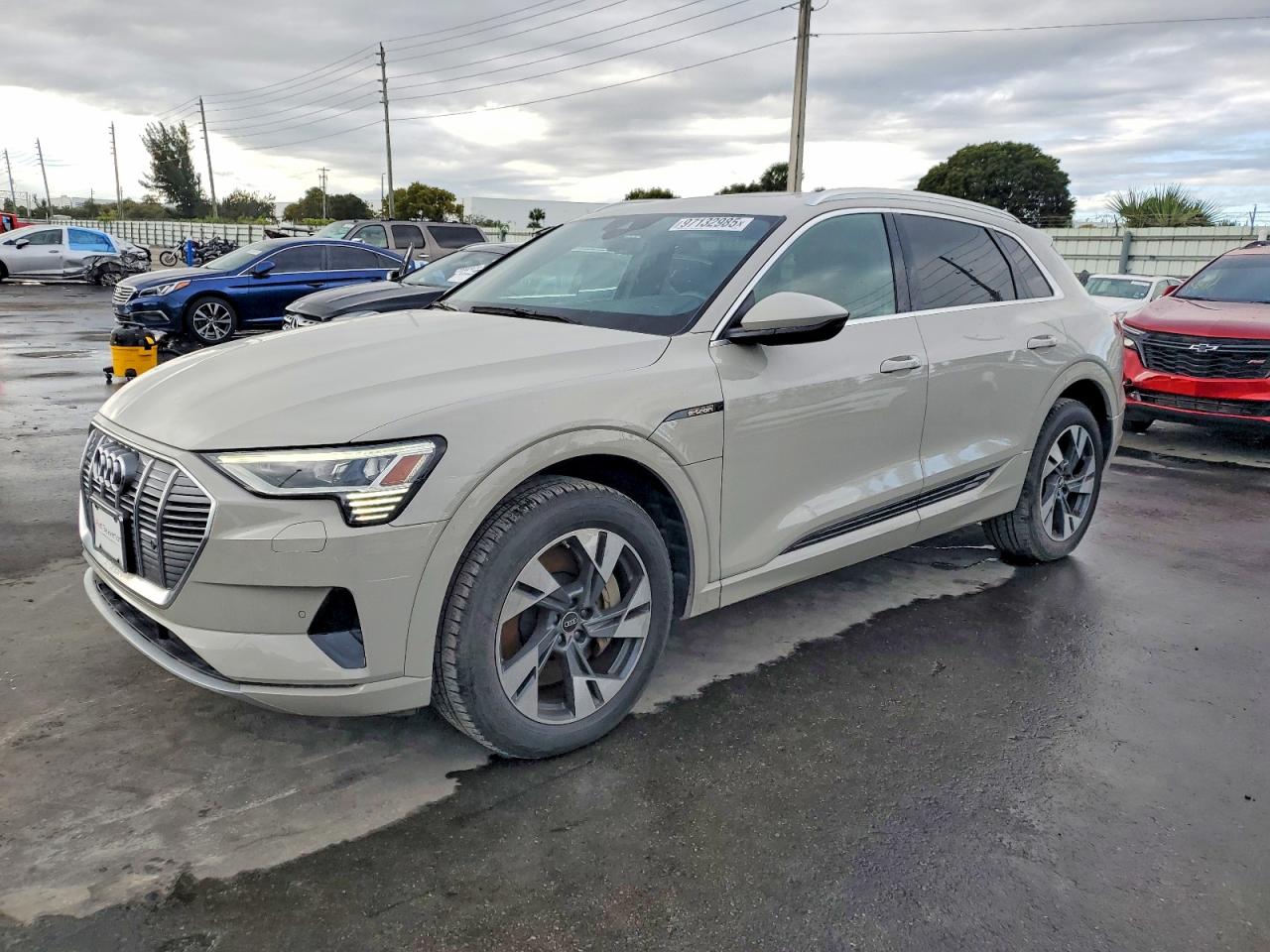 2022 AUDI E-TRON