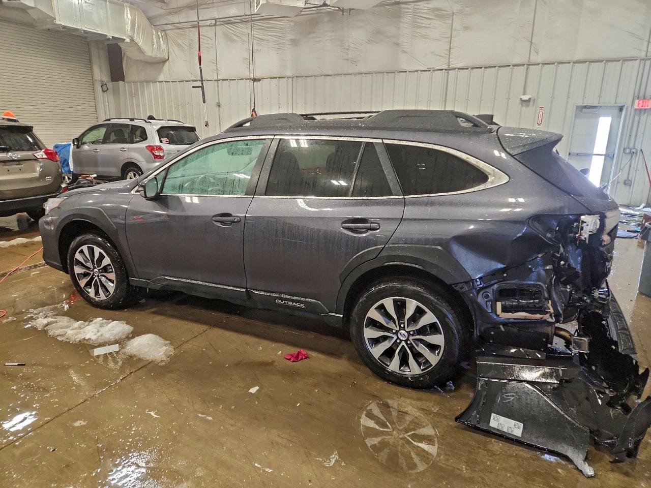 2023 SUBARU OUTBACK LIMITED photo 2